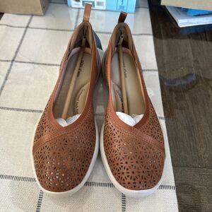 Comfortable Brown Women's Shoes